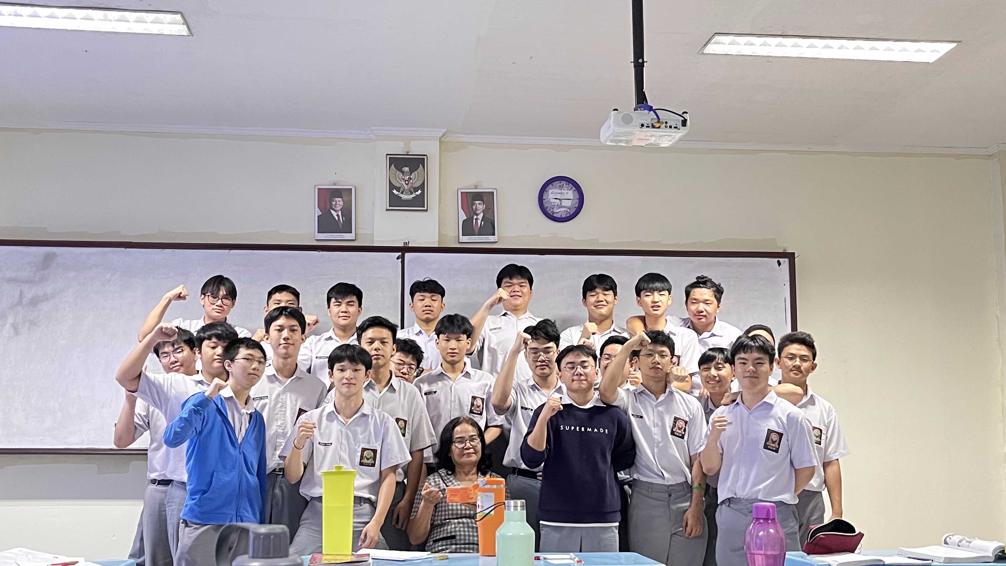 XI92425_LM Bu Pesta.png